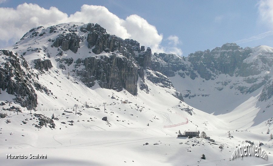 24 Rifugio Lecco.JPG